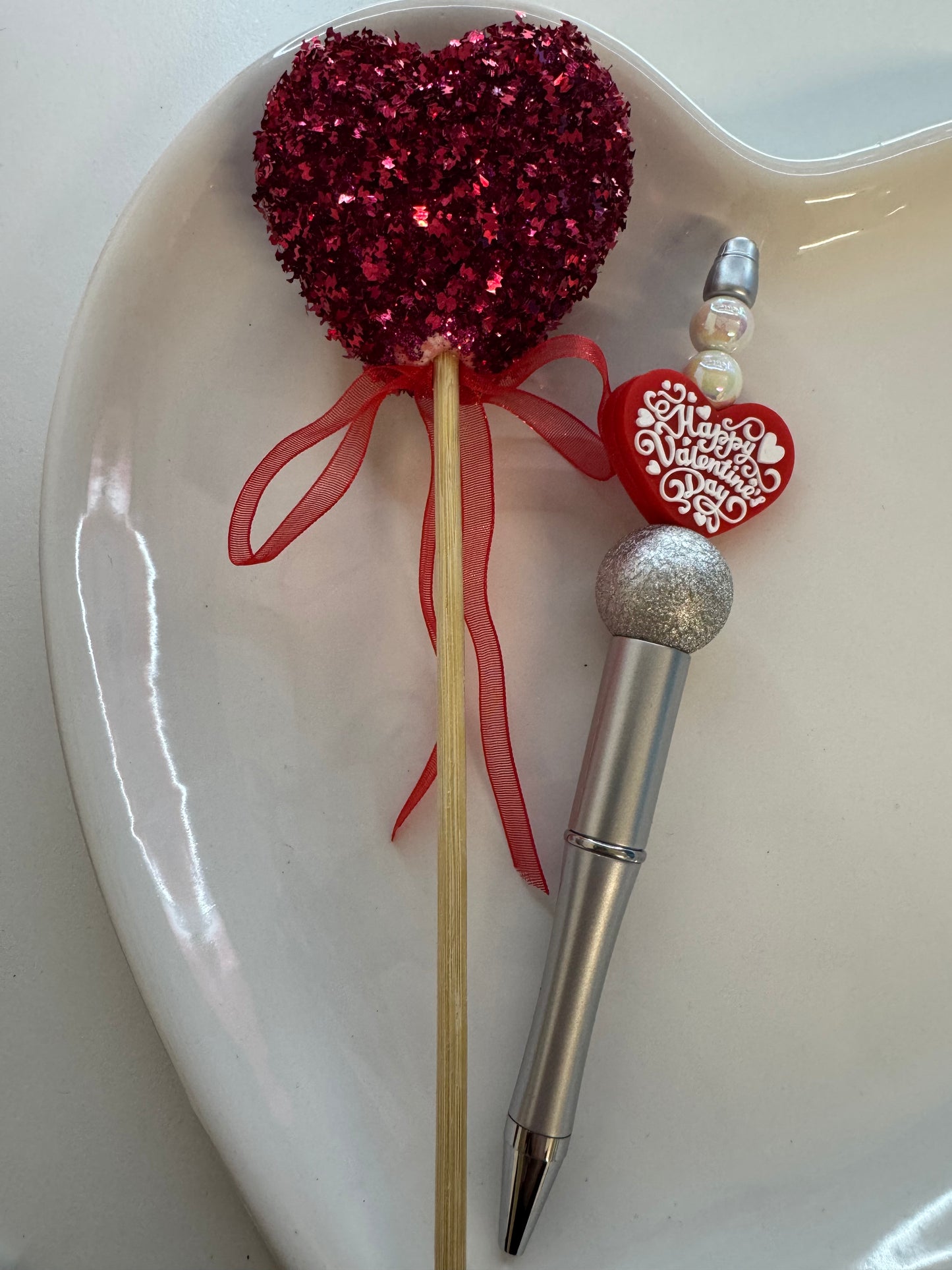 ‘Happy Valentine’s Day’ Beaded Pen