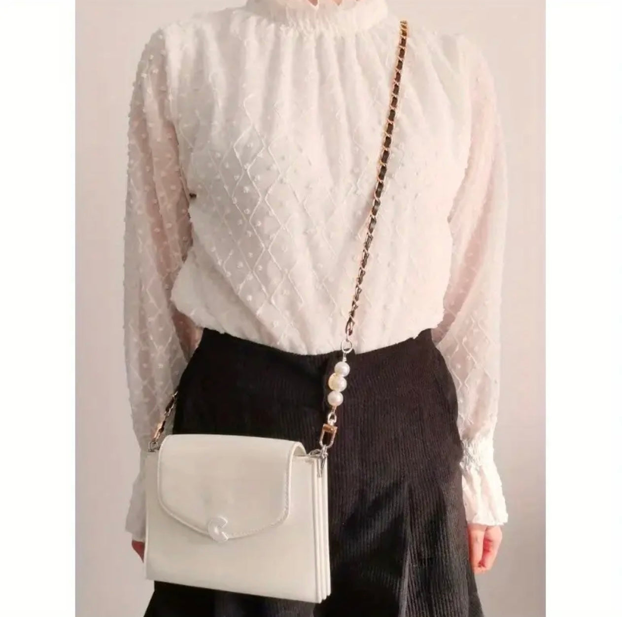 Elegant Pearl Accent PU Leather Phone Lanyard