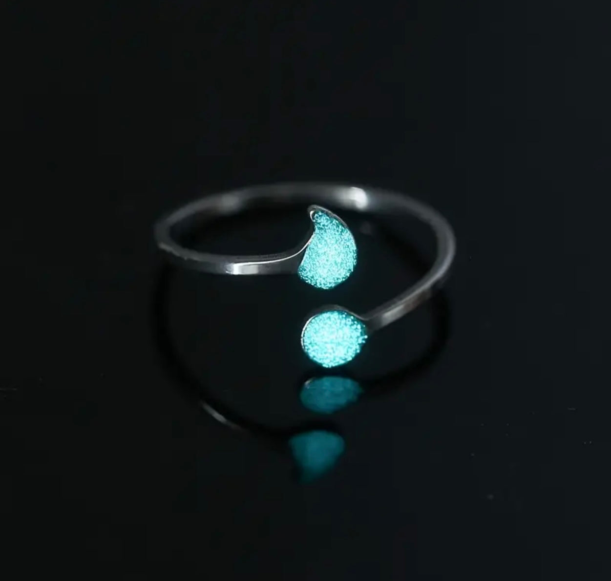 Fashionable Rings including Adjustable Fidget Rings