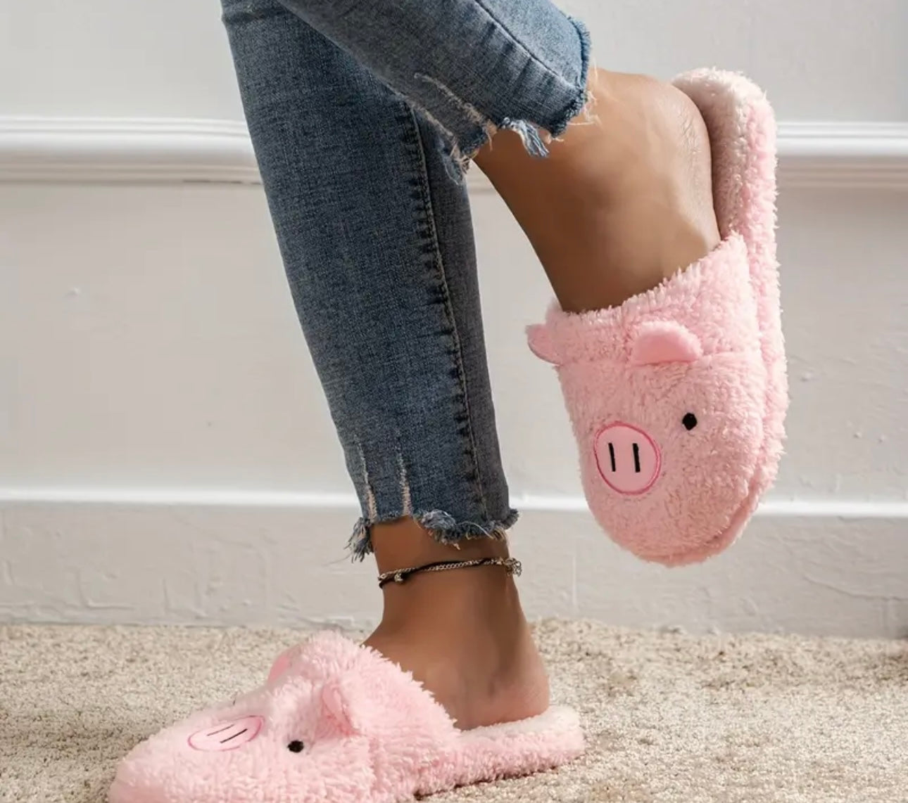 Cute Cartoon Pig Slippers