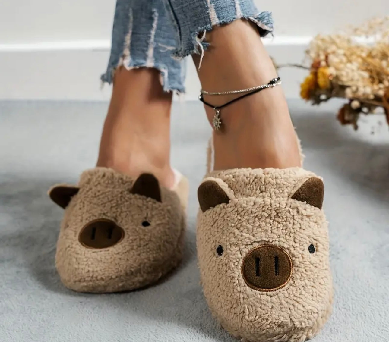 Cute Cartoon Pig Slippers
